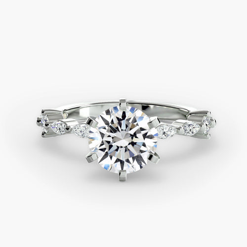 Solitaire with Eternity Pavé